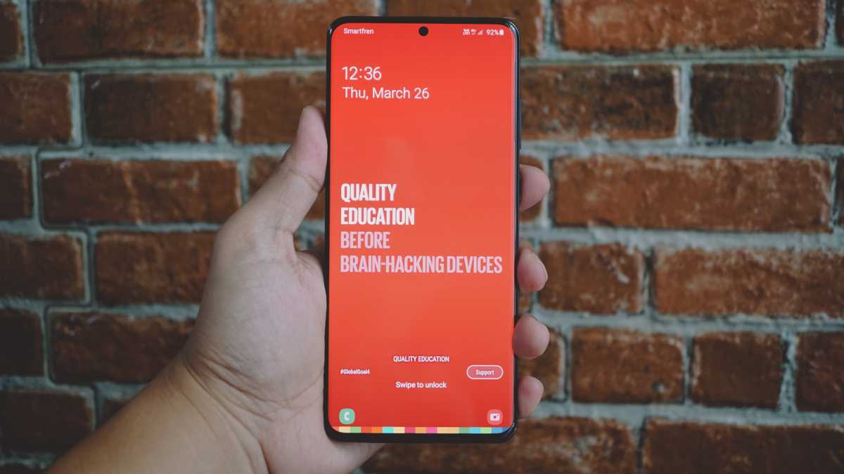 Samsung Patenkan Ponsel dengan Indikator Status pada Punch Hole Samsung Patenkan Ponsel dengan Indikator Status pada Punch Hole