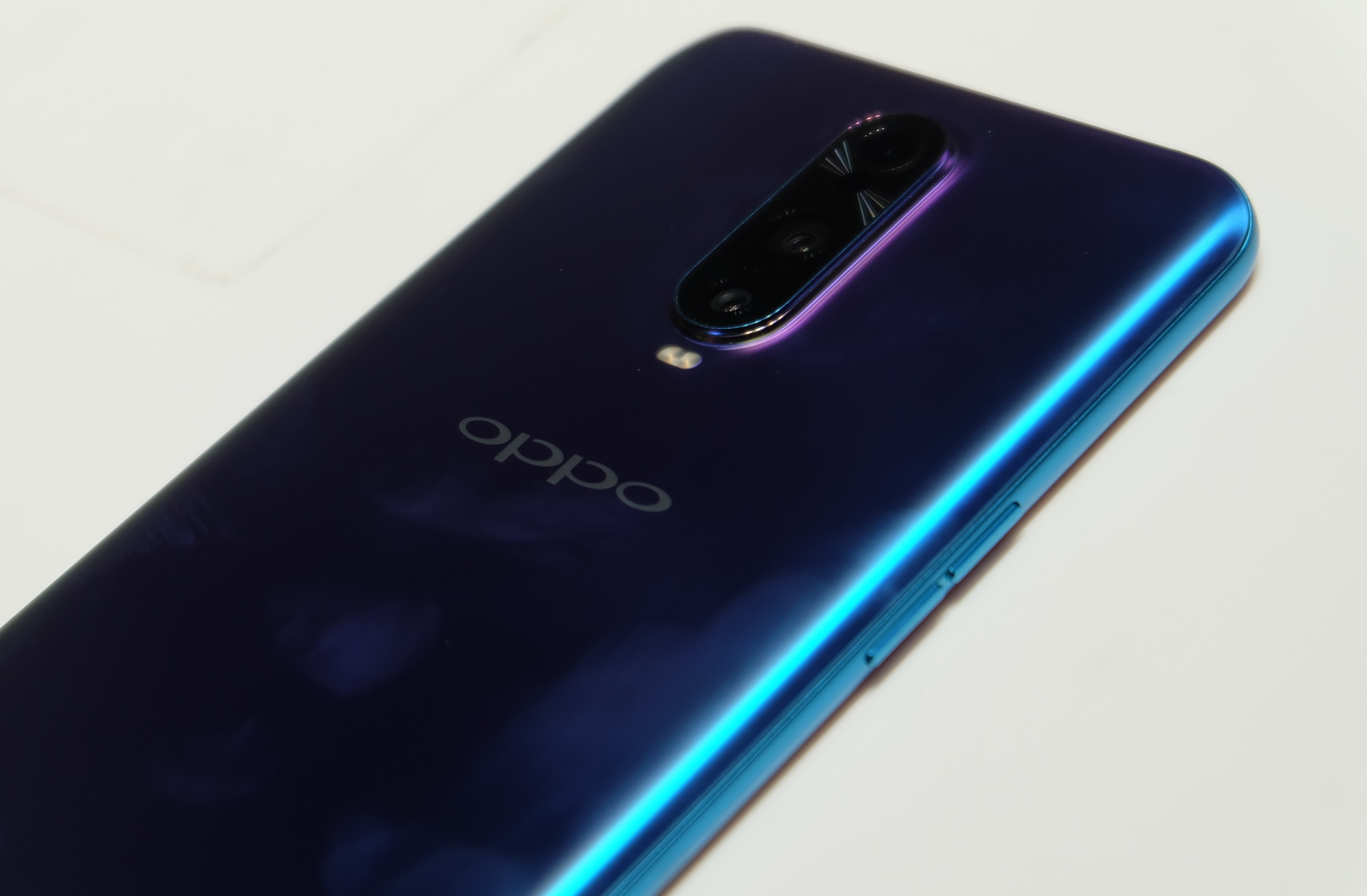 Oppo Juga dari China, Nasibnya <i>Kayak</i> Huawei? Oppo Juga dari China, Nasibnya <i>Kayak</i> Huawei?