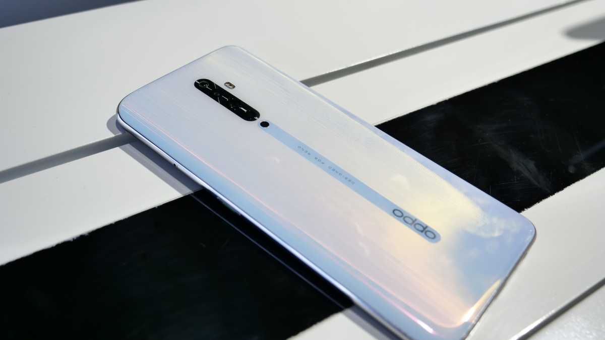 FOTO: Warna Unik nan Cantik Oppo Reno 2 dan 2F FOTO: Warna Unik nan Cantik Oppo Reno 2 dan 2F