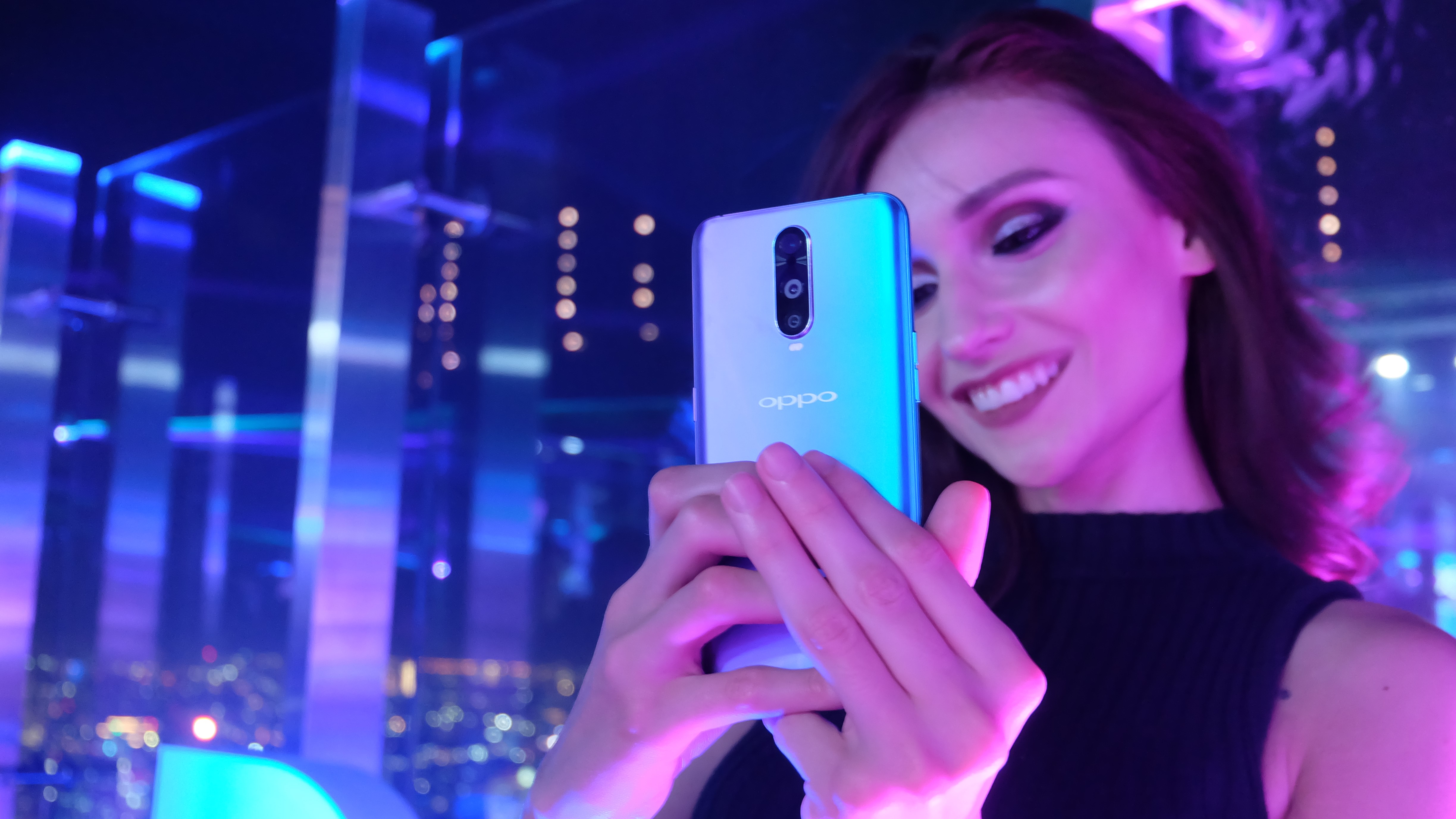 Rekor Baru Oppo, Geser Samsung di Ranking Satu Pasar Ponsel Indonesia Rekor Baru Oppo, Geser Samsung di Ranking Satu Pasar Ponsel Indonesia