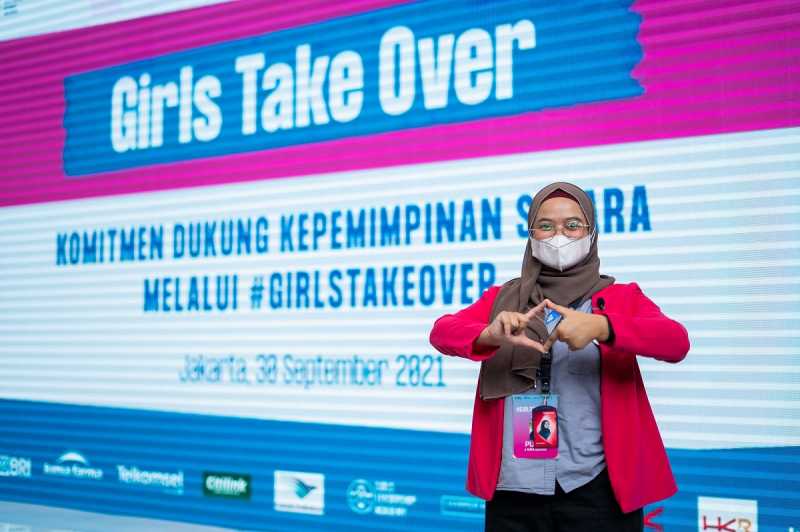 5 Hal yang Dipetik Mahasiswi IPB Ini Saat Jadi CEO Telkomsel Sehari 5 Hal yang Dipetik Mahasiswi IPB Ini Saat Jadi CEO Telkomsel Sehari