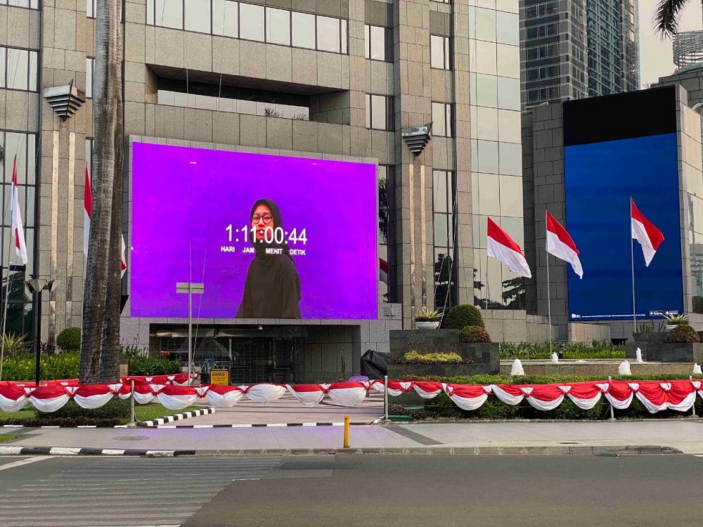 Ketika #VideotronUngu Berubah Jadi Media Belajar Online Ketika #VideotronUngu Berubah Jadi Media Belajar Online