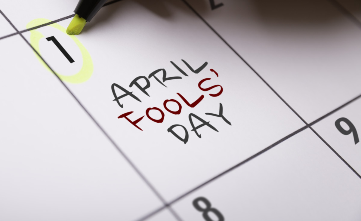 Cuitan Kocak Rayakan #Aprilmop, <i>Auto Ngakak</i> Cuitan Kocak Rayakan #Aprilmop, <i>Auto Ngakak</i>