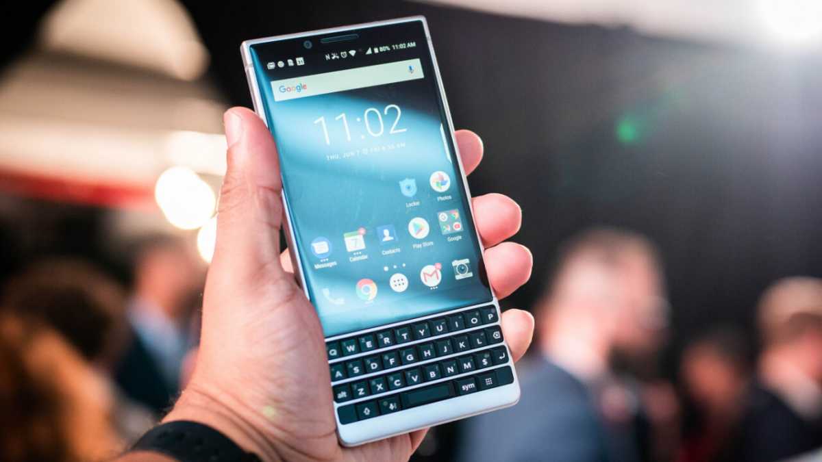 TCL Bakal Hentikan Produksi Blackberry Agustus 2020 TCL Bakal Hentikan Produksi Blackberry Agustus 2020