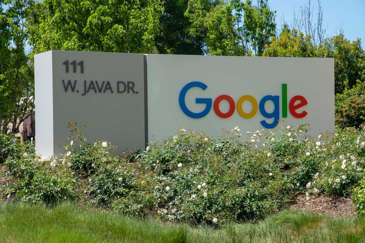 Produk Google di 2025 Tak Lagi Pakai Plastik Produk Google di 2025 Tak Lagi Pakai Plastik