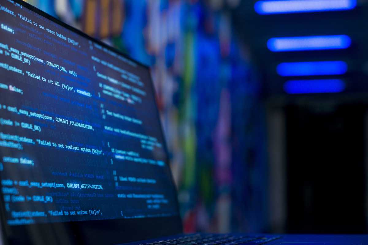 Hacker Bocorkan Data dari Situs Dark Web Hacker Bocorkan Data dari Situs Dark Web