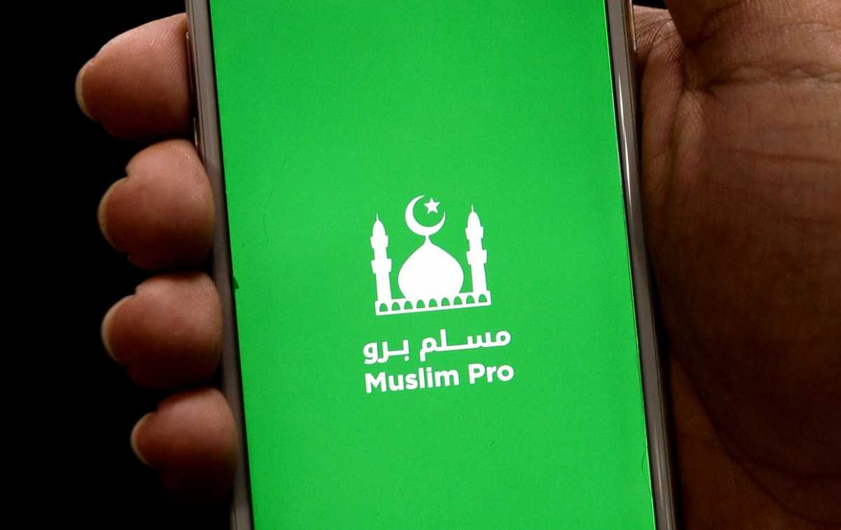 Pengembang Muslim Pro Bantah Jual Data ke Militer AS Pengembang Muslim Pro Bantah Jual Data ke Militer AS
