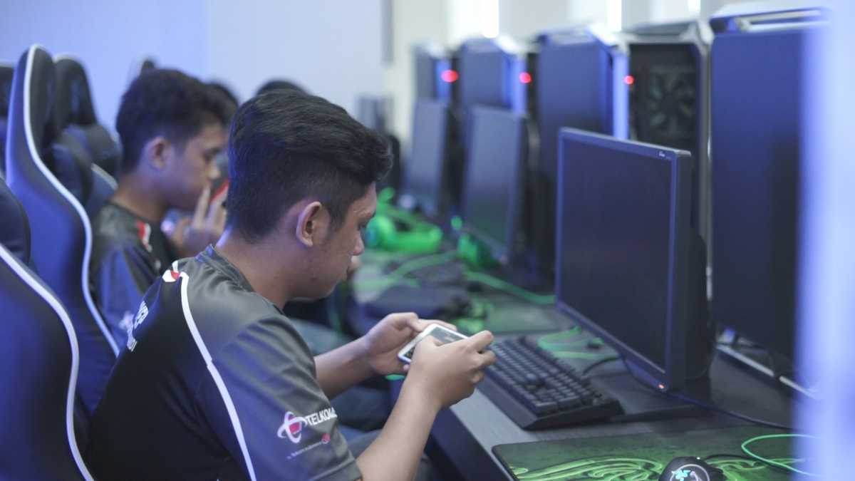 Tim eSport Lokal Ini Wakili Indonesia Bertarung di Turnamen Chengdu Tim eSport Lokal Ini Wakili Indonesia Bertarung di Turnamen Chengdu