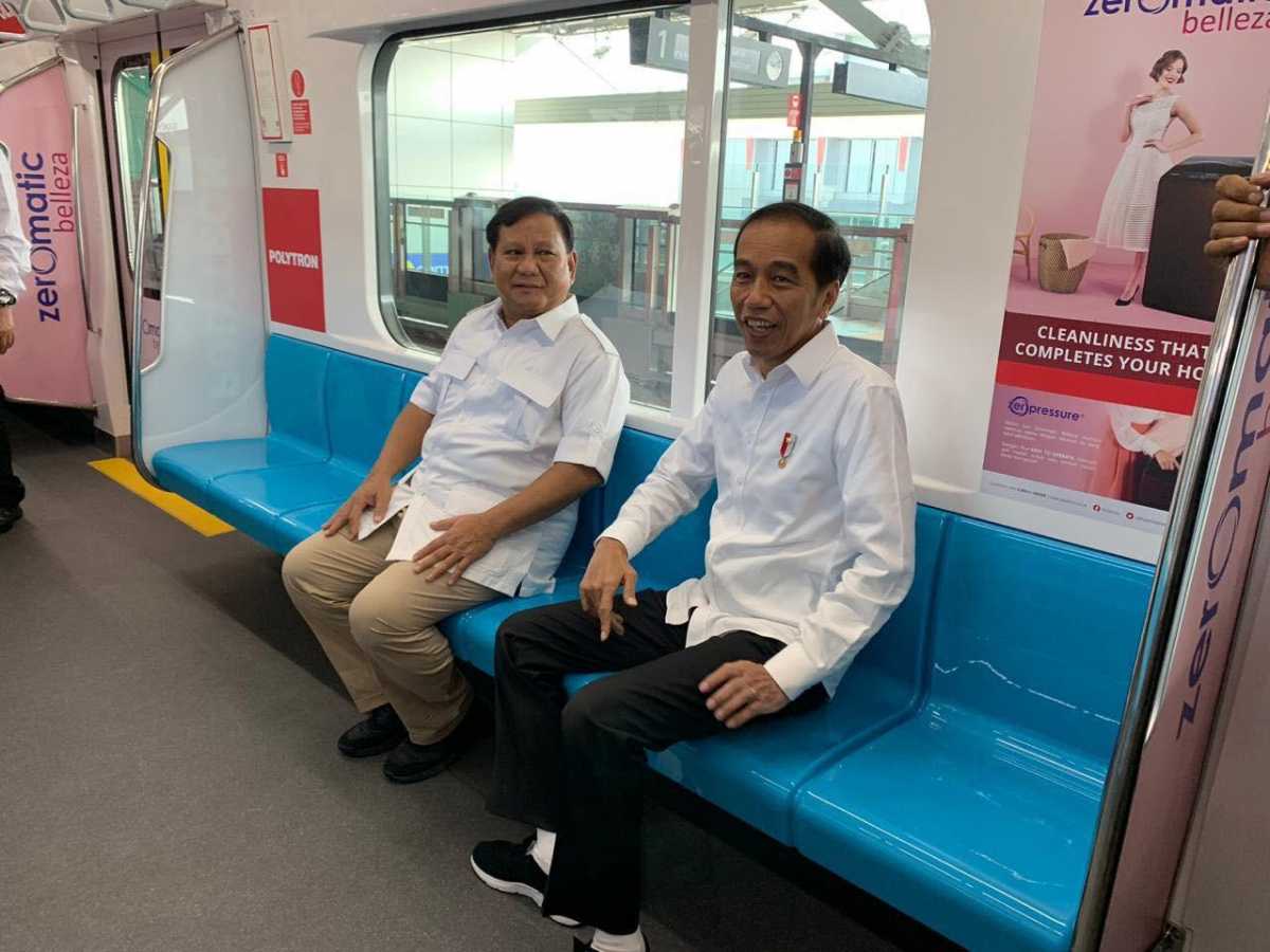Jokowi Pamer Foto Bareng Prabowo di Instagram, Netizen ‘Meleleh’ Jokowi Pamer Foto Bareng Prabowo di Instagram, Netizen ‘Meleleh’