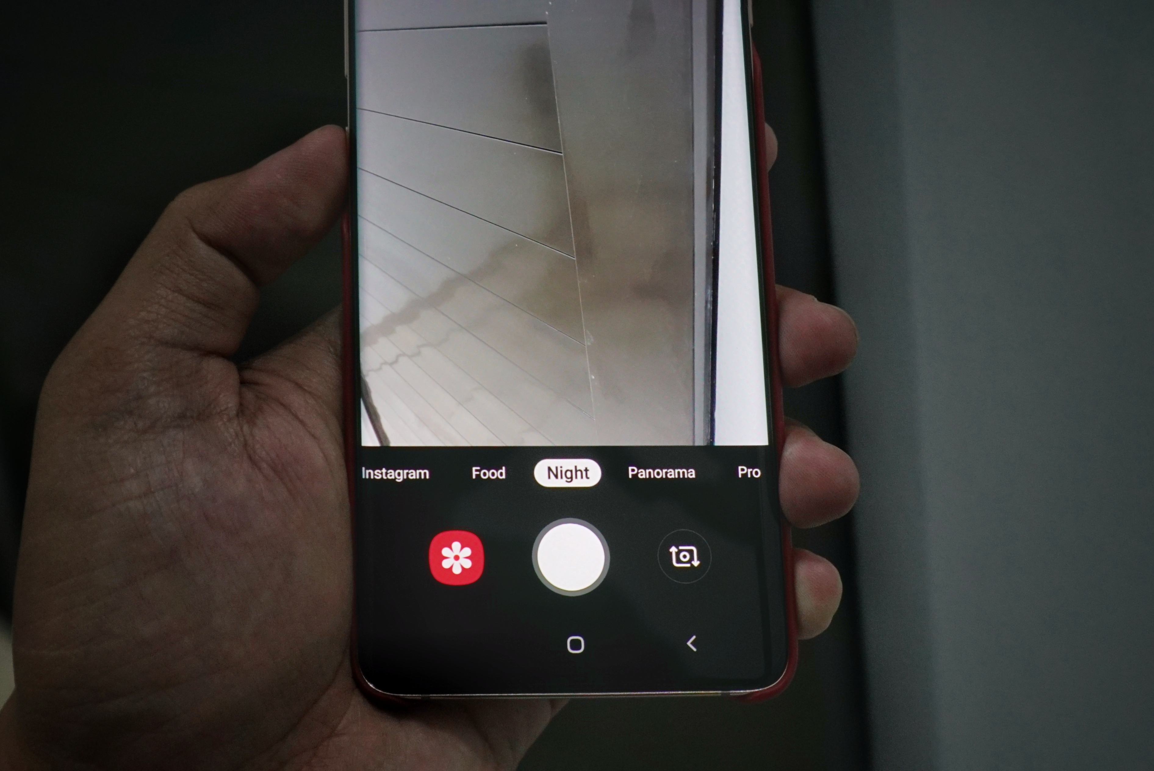Asyik.. Kamera Galaxy S10+ Kini Punya ‘Night Mode’ Asyik.. Kamera Galaxy S10+ Kini Punya ‘Night Mode’