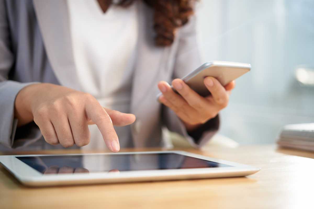 E-Commerce Indonesia Diperkirakan Tumbuh 21 Persen di 2025 E-Commerce Indonesia Diperkirakan Tumbuh 21 Persen di 2025