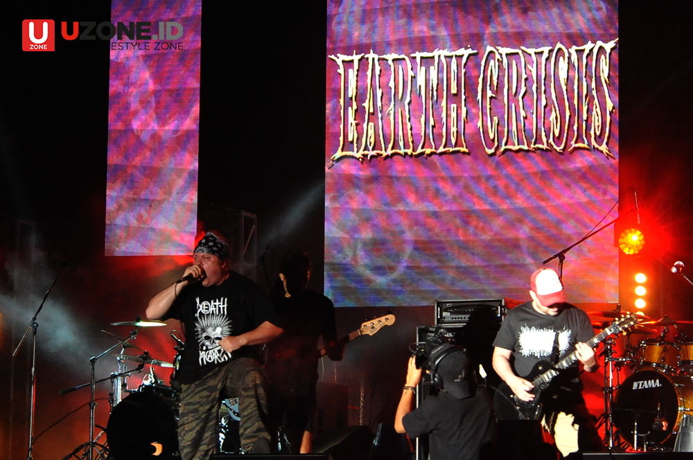 Earth Crisis Sukses Hajar Panggung Hammersonic 2017 Earth Crisis Sukses Hajar Panggung Hammersonic 2017