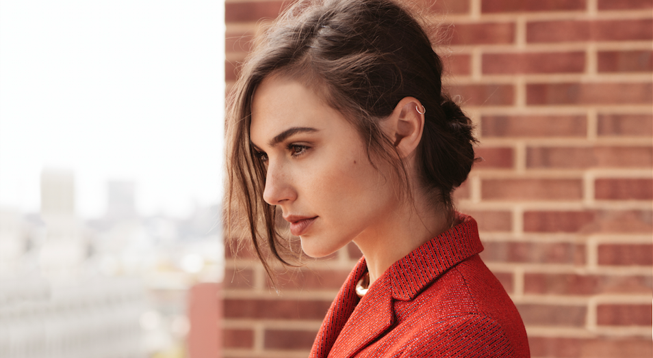 Ini Kisah Cinta Gal Gadot yang Sebenarnya Ini Kisah Cinta Gal Gadot yang Sebenarnya