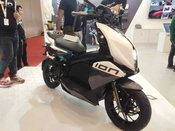 Kolaborasi Motor Listrik Singapura dan India Muncul di IMOS+ 2023 Kolaborasi Motor Listrik Singapura dan India Muncul di IMOS+ 2023