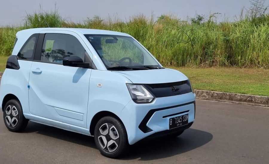 Mobil Listrik DFSK Harga Rp74 Juta Dites di Jalanan Indonesia