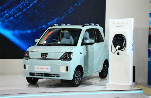 GIIAS 2023: Seres E1 Resmi Dijual, Paling Murah Rp189 Jutaan GIIAS 2023: Seres E1 Resmi Dijual, Paling Murah Rp189 Jutaan