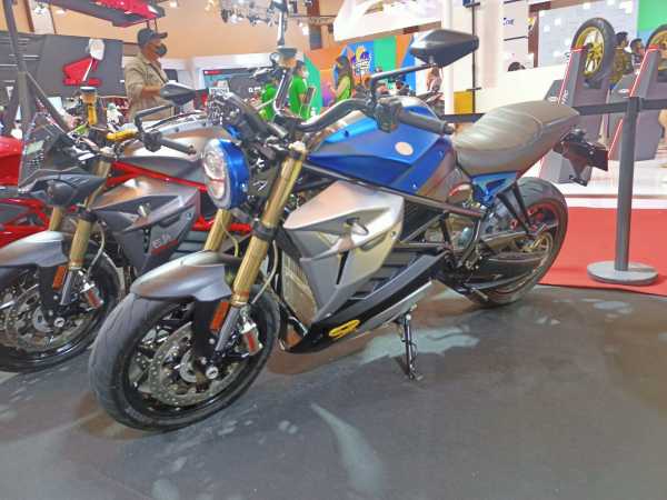 FOTO: Energica EsseEsse9+ Andalan Polri Hadir di IMOS 2022 FOTO: Energica EsseEsse9+ Andalan Polri Hadir di IMOS 2022