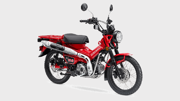 Spesifikasi Motor Bebek Termahal di Indonesia yang Dipakai Mudik Ariel Noah Spesifikasi Motor Bebek Termahal di Indonesia yang Dipakai Mudik Ariel Noah