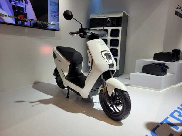 Ada Subsidi Pemerintah, Honda Siap Luncurkan Motor Listrik Baru Tahun Ini Ada Subsidi Pemerintah, Honda Siap Luncurkan Motor Listrik Baru Tahun Ini