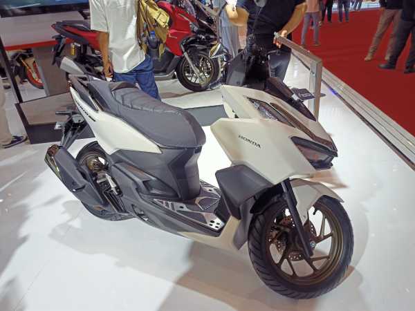 Honda Vario 160 Mendarat di Malaysia, Harga Tembus Rp34 Juta Honda Vario 160 Mendarat di Malaysia, Harga Tembus Rp34 Juta