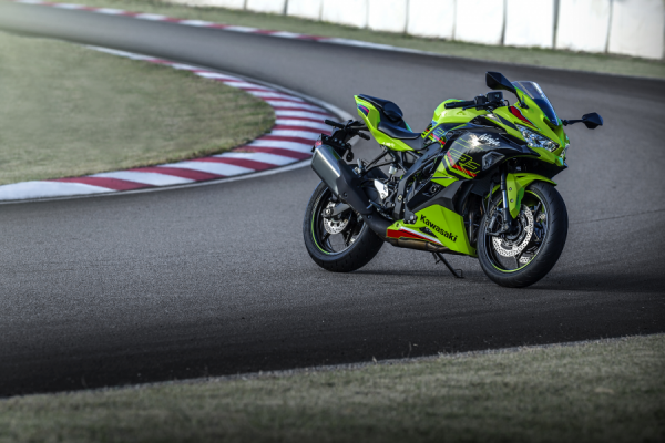 Stok Sedikit, Beli Kawasaki Ninja ZX-4RR Harus Lewat Undian Stok Sedikit, Beli Kawasaki Ninja ZX-4RR Harus Lewat Undian