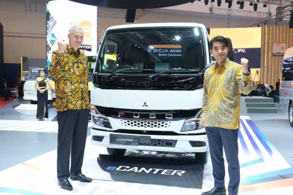 Mitsubishi Fuso Tampilkan Truk Masa Depan Full Elektrik di GIIAS 2023 Mitsubishi Fuso Tampilkan Truk Masa Depan Full Elektrik di GIIAS 2023