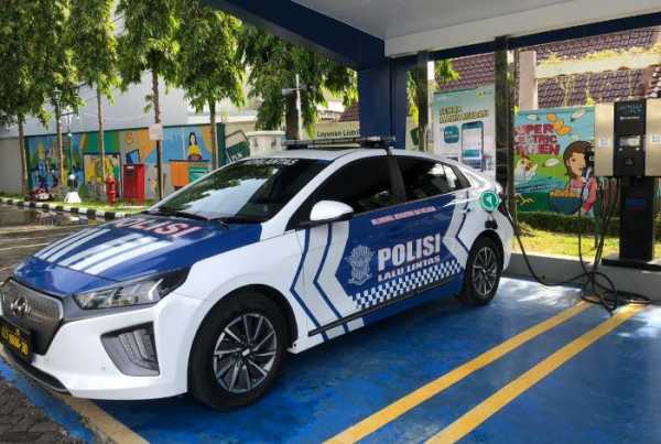 Kurangi Polusi, Kakorlantas Mau Pakai Kendaraan Listrik Buat Patroli Kurangi Polusi, Kakorlantas Mau Pakai Kendaraan Listrik Buat Patroli