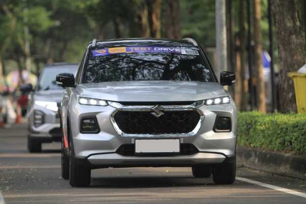 Jajaran Mobil Hybrid Selamatkan Penjualan Suzuki di Indonesia Jajaran Mobil Hybrid Selamatkan Penjualan Suzuki di Indonesia