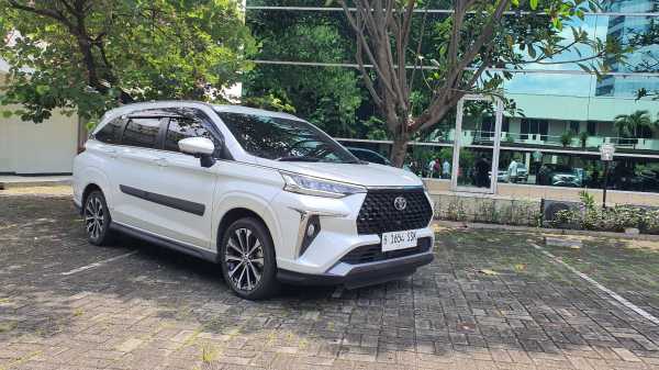 Toyota Bikin Mobil Hybrid Lebih Murah dari Innova Zenix, Veloz Hybrid? Toyota Bikin Mobil Hybrid Lebih Murah dari Innova Zenix, Veloz Hybrid?