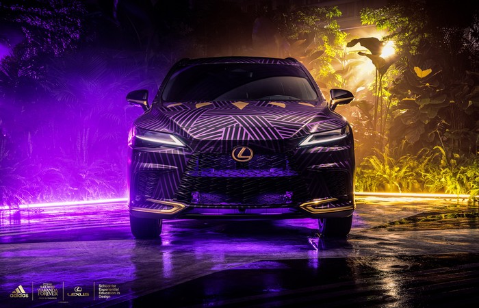 Gaharnya Mobil 'Wakanda Forever' Garapan Lexus dan Adidas Gaharnya Mobil 'Wakanda Forever' Garapan Lexus dan Adidas