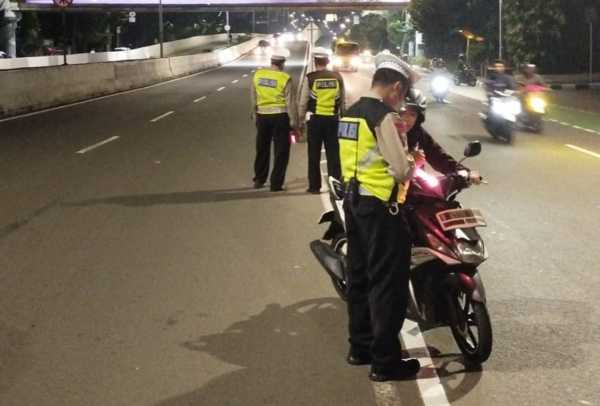 Combo Razia! Uji Emisi dan Operasi Zebra Digelar Sekaligus Combo Razia! Uji Emisi dan Operasi Zebra Digelar Sekaligus