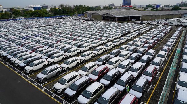Penjualan Mobil Mulai Normal, Sebentar Lagi Capai Target Penjualan Mobil Mulai Normal, Sebentar Lagi Capai Target