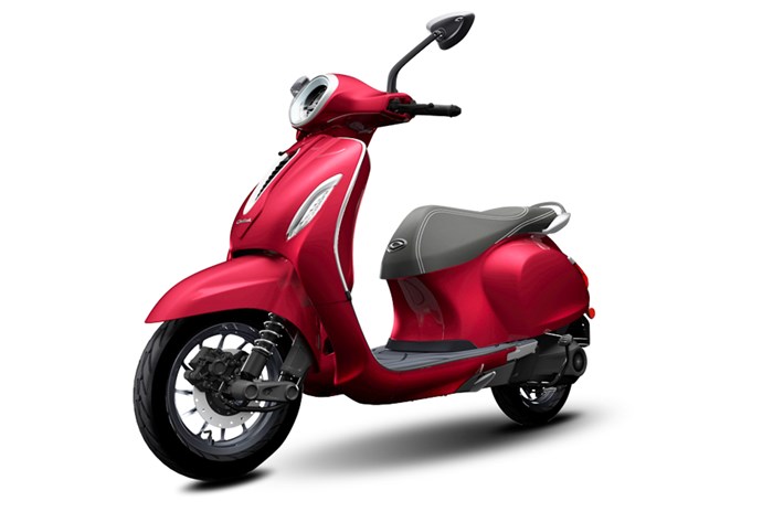 Motor Listrik Bajaj Chetak, Ikut Arus Bikin Skutik Bergaya Vespa Motor Listrik Bajaj Chetak, Ikut Arus Bikin Skutik Bergaya Vespa