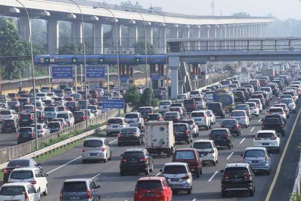 Ini Aturan Perjalanan Libur Natal dan Tahun Baru 2022 Ini Aturan Perjalanan Libur Natal dan Tahun Baru 2022