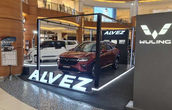 Wuling Alvez Dikenalkan di Tangerang, Lebih Mahal Rp1 Juta? Wuling Alvez Dikenalkan di Tangerang, Lebih Mahal Rp1 Juta?