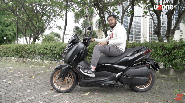 Fortuner Jadi Ikon Mobil Arogan di Jalanan, Kalau Motor? Yamaha XMax! Fortuner Jadi Ikon Mobil Arogan di Jalanan, Kalau Motor? Yamaha XMax!
