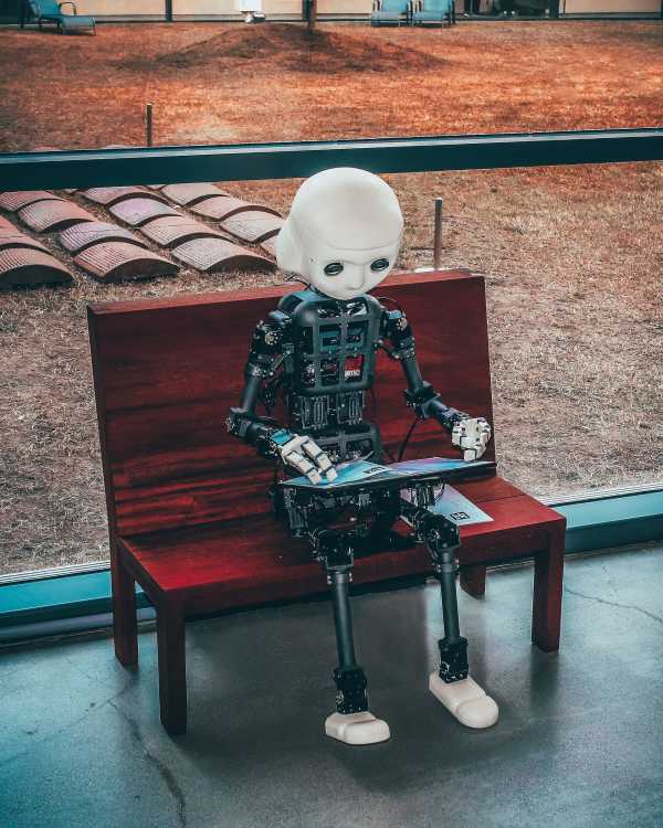 ChatGPT, Teman Ngobrol Virtual Berbasis AI yang Mirip SimSimi ChatGPT, Teman Ngobrol Virtual Berbasis AI yang Mirip SimSimi