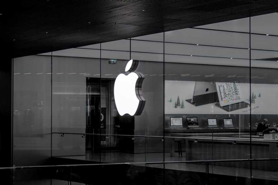 Karyawan Apple Terancam Dipecat Gara-gara Video TikToknya Viral