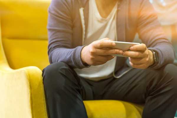 Berapa Banyak Warga Indonesia yang Sudah Tersambung ke Internet? Berapa Banyak Warga Indonesia yang Sudah Tersambung ke Internet?