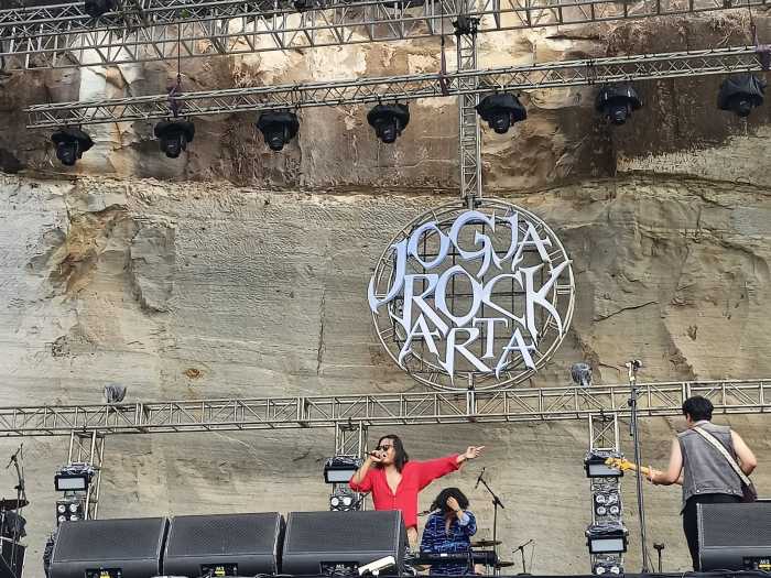 Anak Band Manfaatkan Smartphone untuk Bikin Komposisi Lagu Anak Band Manfaatkan Smartphone untuk Bikin Komposisi Lagu