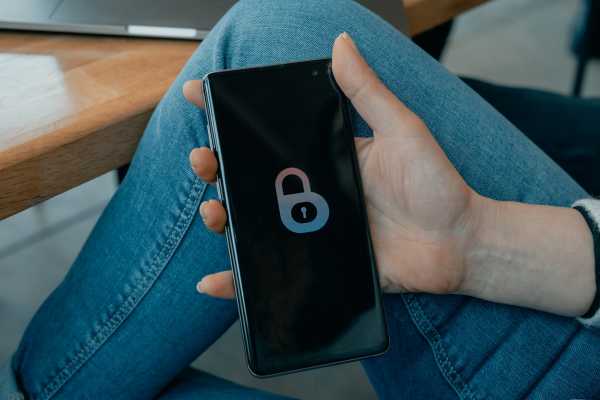 Orang Makin Sering Transaksi Online, Jangan Lupa Amankan Data Pribadi Orang Makin Sering Transaksi Online, Jangan Lupa Amankan Data Pribadi