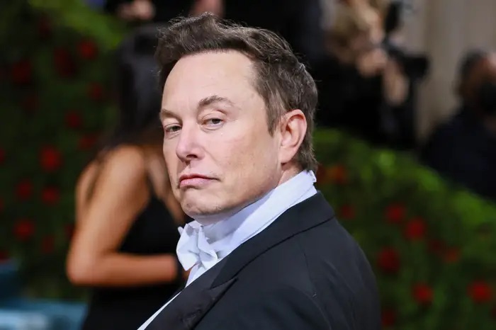 Saat Elon Musk Kesengsem Sama Samsung Galaxy S23 Ultra Saat Elon Musk Kesengsem Sama Samsung Galaxy S23 Ultra