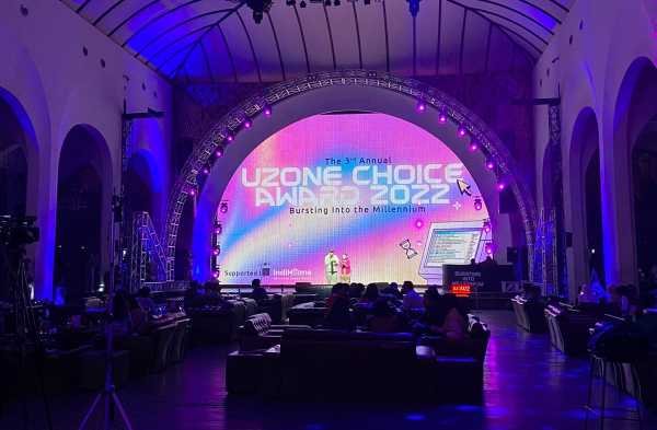 Ini Daftar Lengkap Pemenang Uzone Choice Awards 2022 Ini Daftar Lengkap Pemenang Uzone Choice Awards 2022