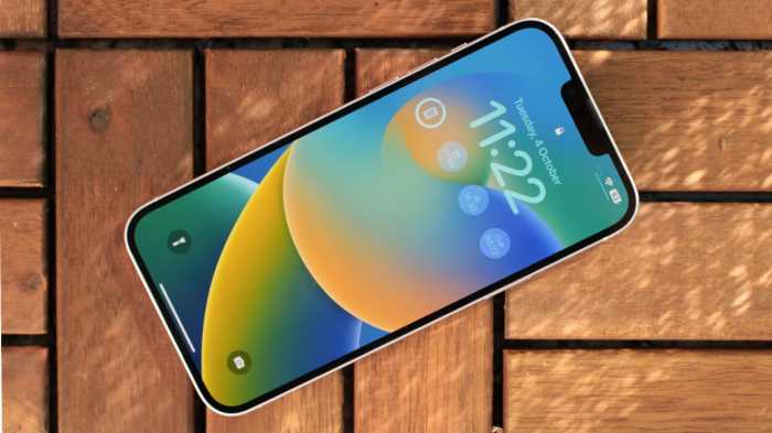 Apple Jadi Luncurin iPhone SE 4, Layarnya OLED Mirip iPhone 14 Apple Jadi Luncurin iPhone SE 4, Layarnya OLED Mirip iPhone 14