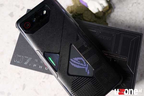 Siksa Dapur Pacu Asus ROG Phone 7, 'Nyerah' di AnTuTu Benchmark Siksa Dapur Pacu Asus ROG Phone 7, 'Nyerah' di AnTuTu Benchmark