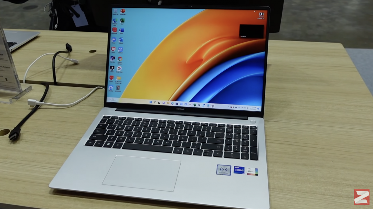 Matebook 14 2024 обзор. Huawei MATEBOOK Series 16. MATEBOOK d16 2024.