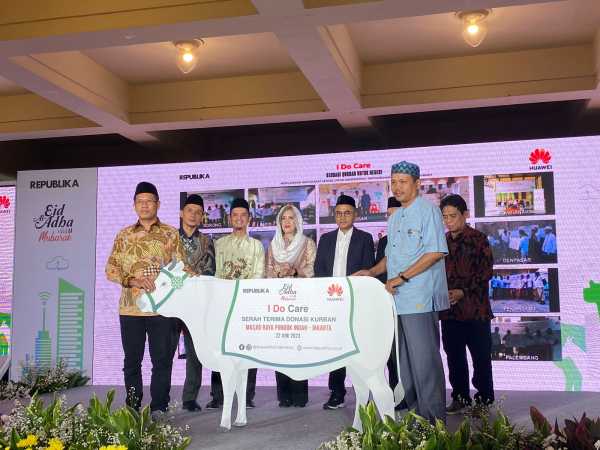 Jelang Idul Adha, Huawei Berbagi Hewan Kurban ke 15 Kota di Indonesia Jelang Idul Adha, Huawei Berbagi Hewan Kurban ke 15 Kota di Indonesia