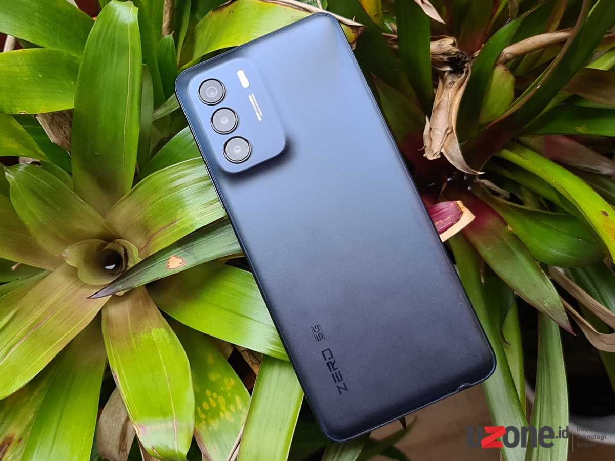 Infinix zero 30 green. Смартфон Infinix 2023. Смартфоны 2023. Zero 5g 2023. Инфиникс 2023.