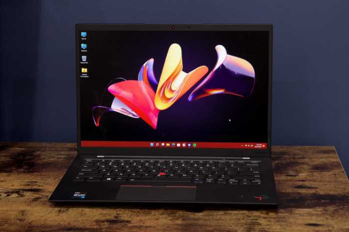 Trio Lenovo ThinkPad X1 Series Meluncur Jelang CES 2023 Trio Lenovo ThinkPad X1 Series Meluncur Jelang CES 2023
