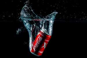Bakal Ada Realme 10 Pro Coca-Cola Edition, Ada yang Mau Beli?